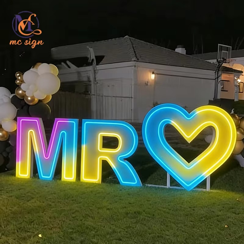 Insegna LED Autoportante con L - Wedding Party Supply Rentals recensione e prezzo